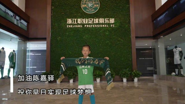 对阵维拉需要那些有经验的球员挺身而出吗？——每一场比赛，他们都需要站出来，你已经有两三次问过这个问题了。